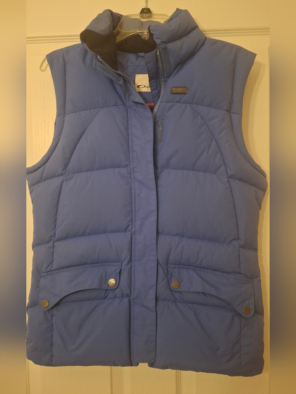 Oakley Blue Quilted Puffer Vest - Women's Sleeveless Jacket